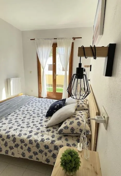 L' Escala Lovely House On The Costa Brava With Pool בית נופש