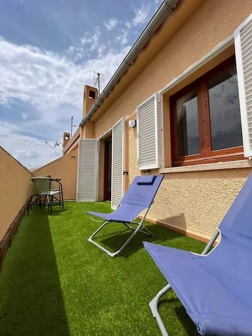 בית נופש L' Escala Lovely House On The Costa Brava With Pool