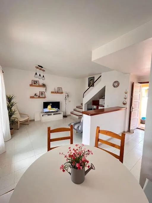 L' Escala Lovely House On The Costa Brava With Pool ספרד